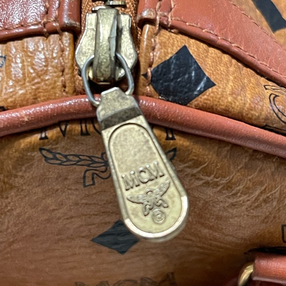 MCM Visetos Barrel Crossbody bag in excellent condition - Picture 5 of 9